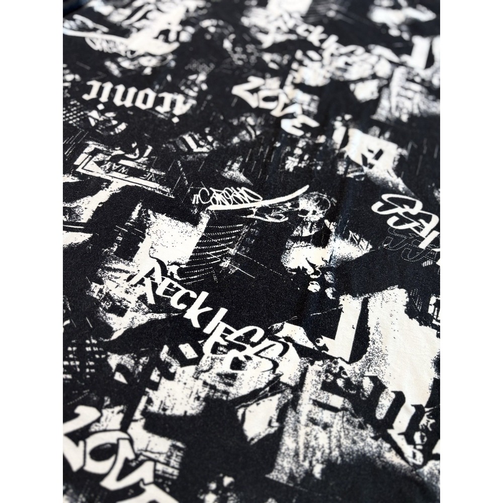 Streetwear Society Graphic T Shirt Black White All Over Print Stretch Tee L - Picture 2 of 7